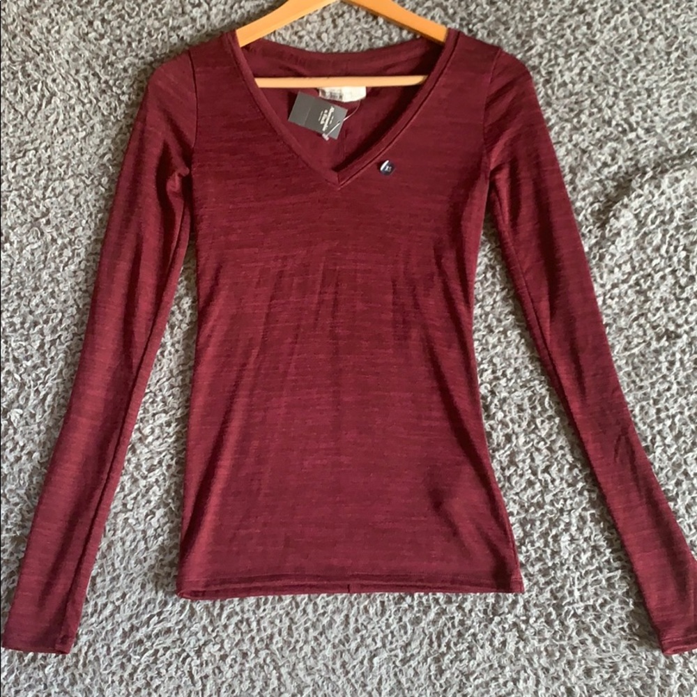 Maroon v neck Abercrombie and Fitch brand new